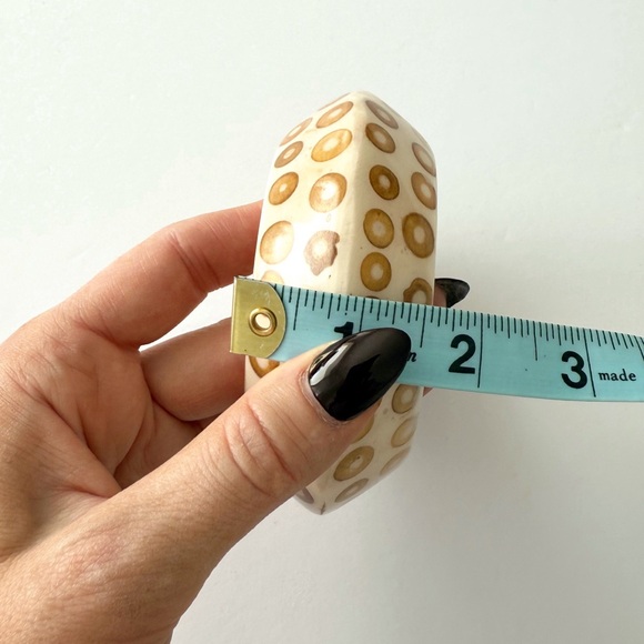 Kenneth Jay Lane Resin and Bamboo Bangle Bracelet - Picture 6 of 7